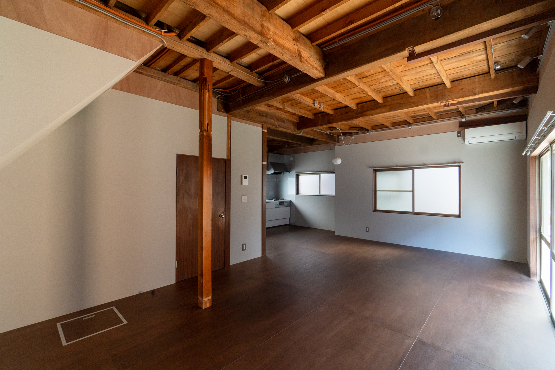 2部屋を繋いだリビング