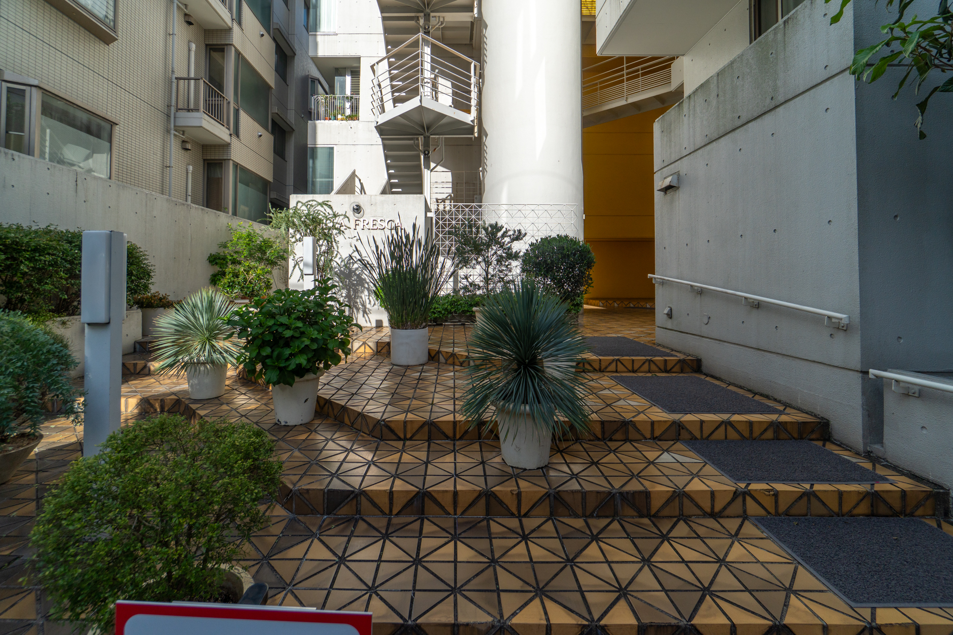 エントランスが素敵