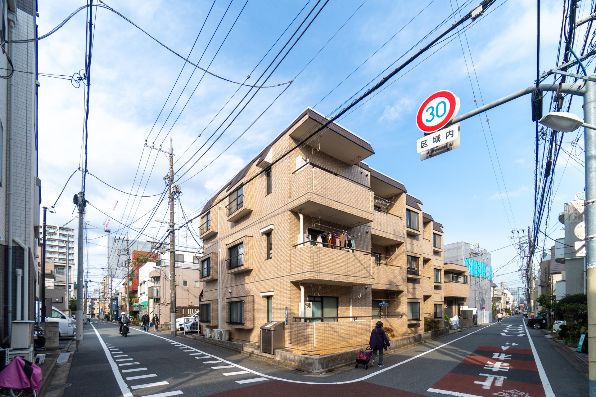 外観（301号室）