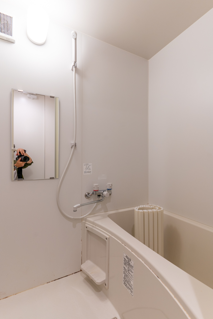 バスルーム他部屋参考写真（05号室）