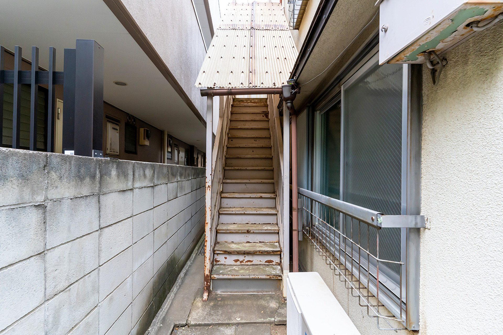 昭和の懐かしさを感じられる外装（※写真はすべて前回募集時に撮影したものです）