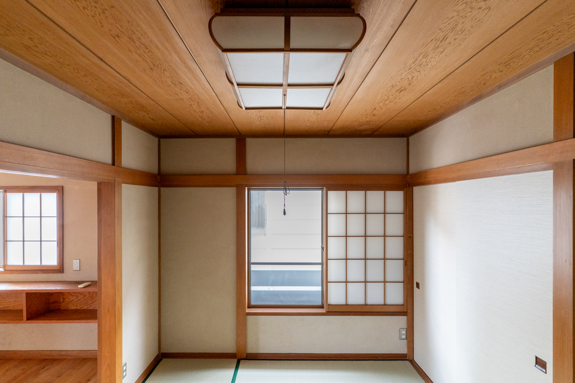 床の間側からの視点