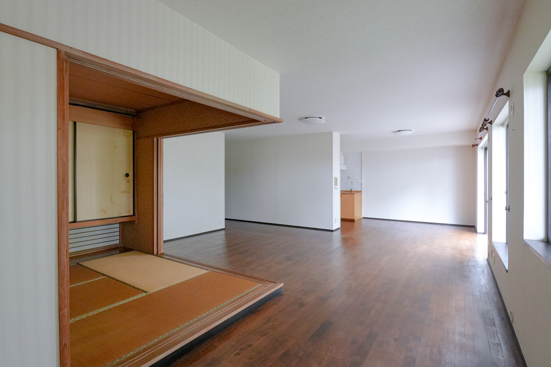 和室側から撮影