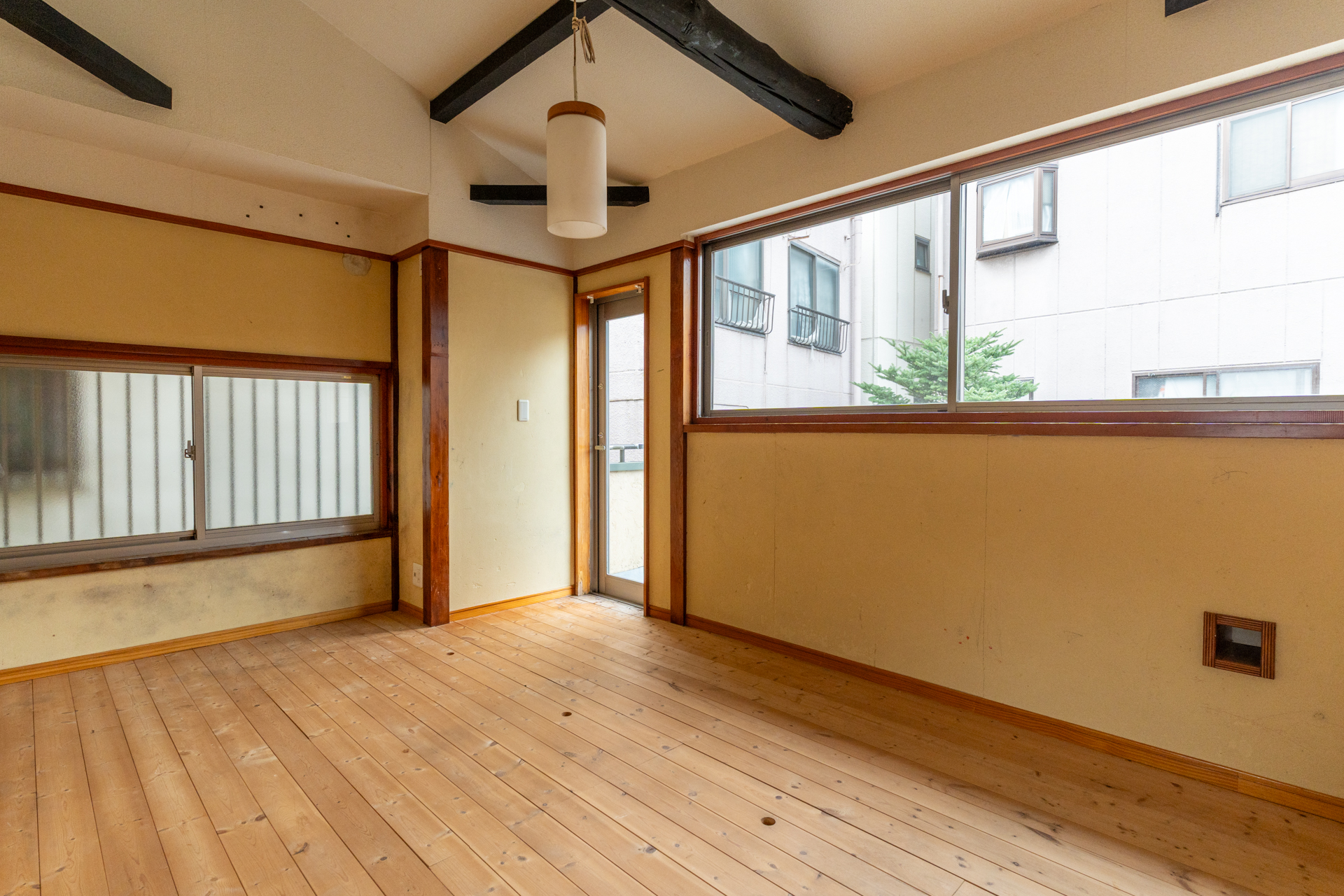 一見普通のお部屋に見えつつ
