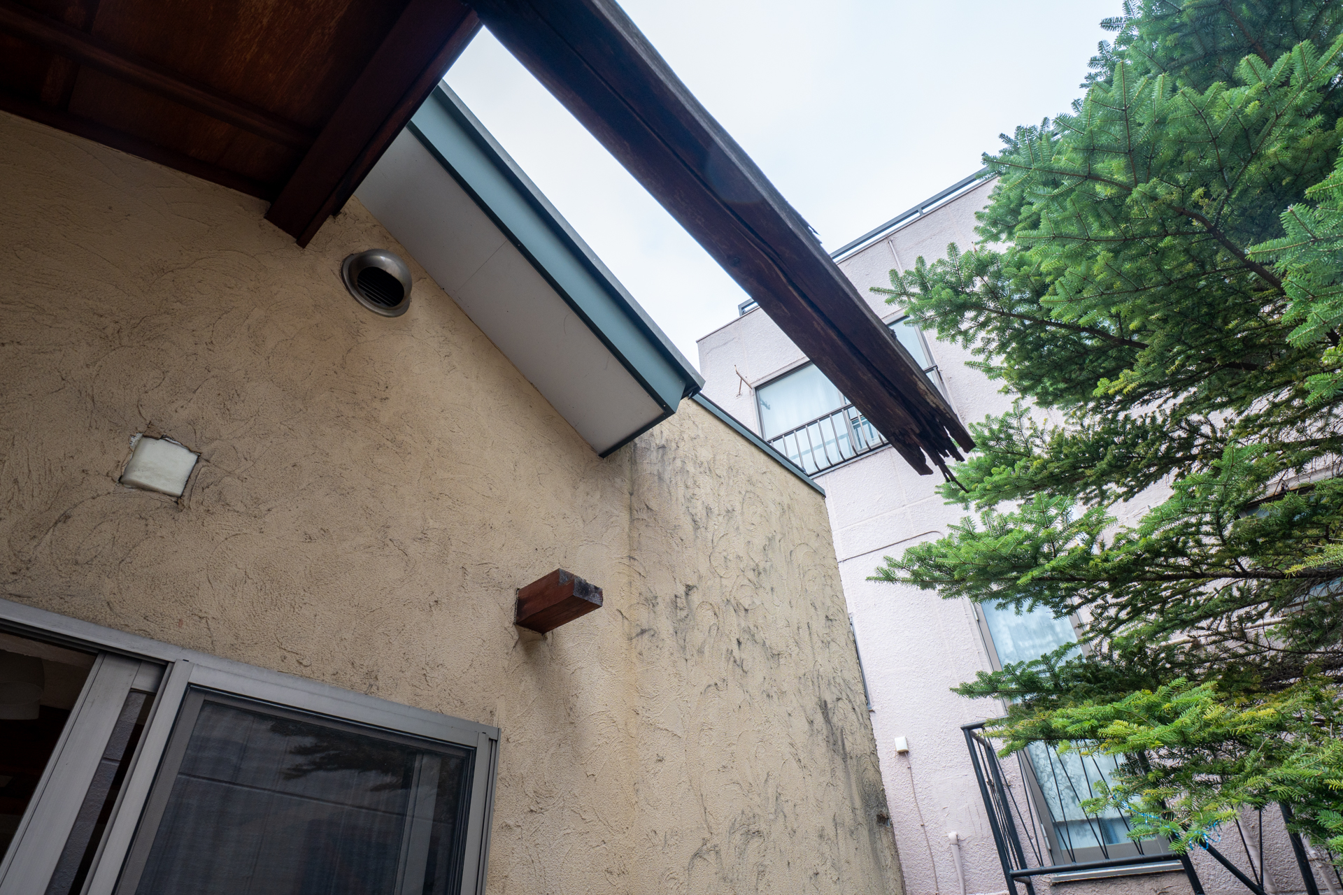 建物を減築しただろう痕跡