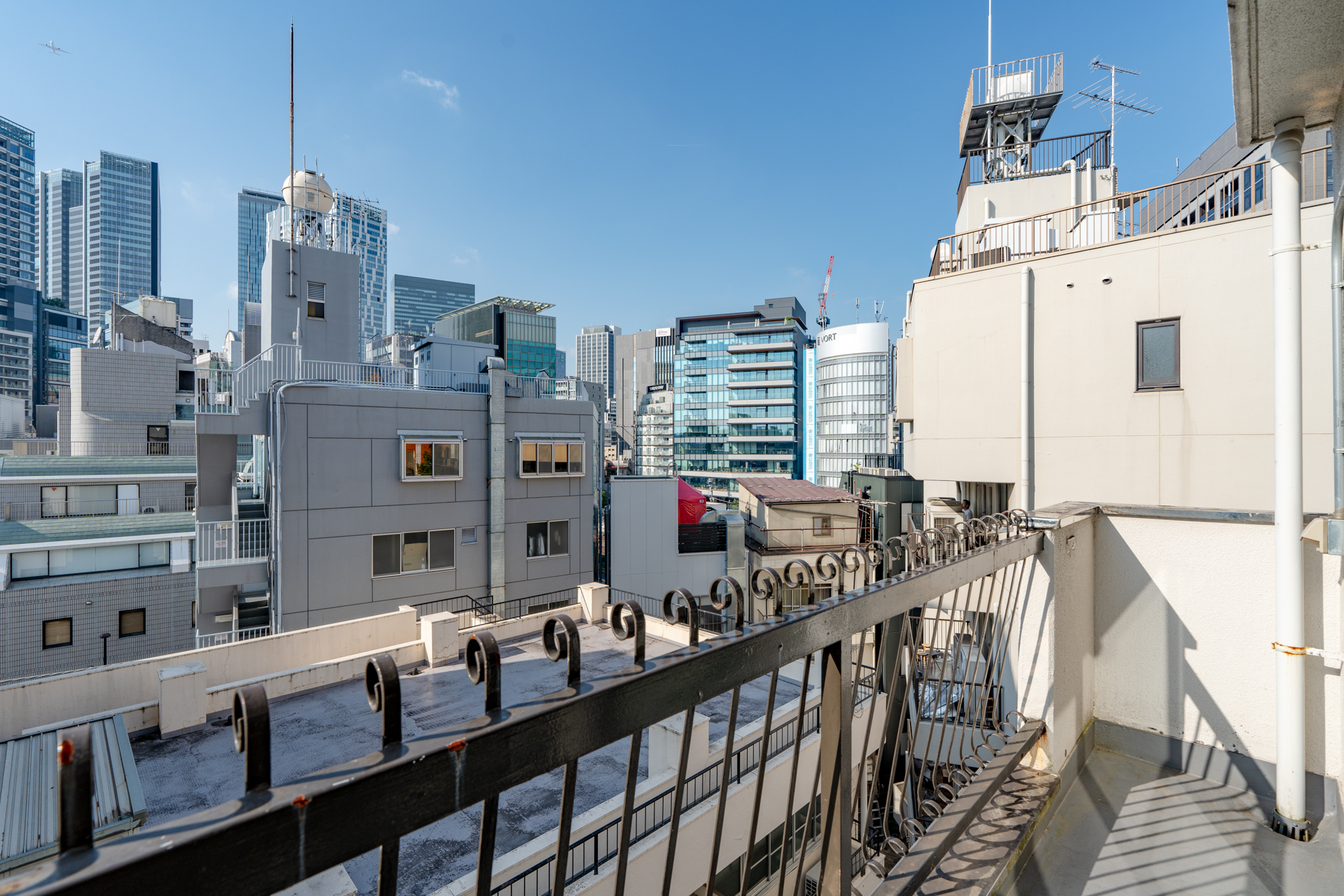 渋谷の空を見上げる毎日