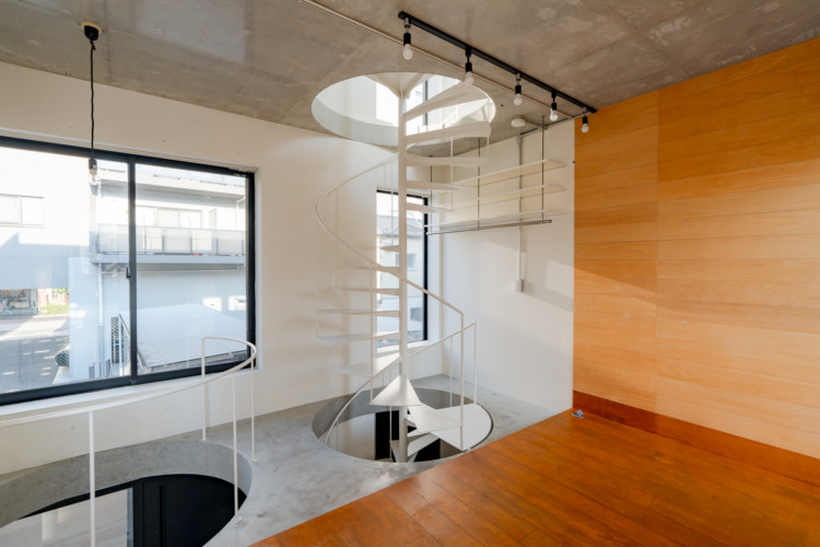 建築家のトリプレット
