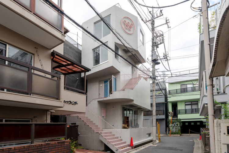 街に開く代田橋のニューアイコン