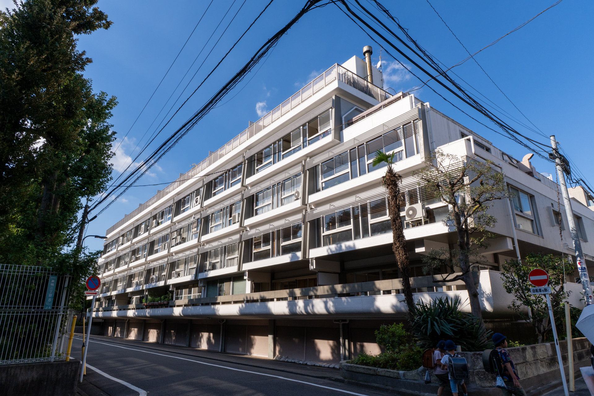 名建築の記憶に住む