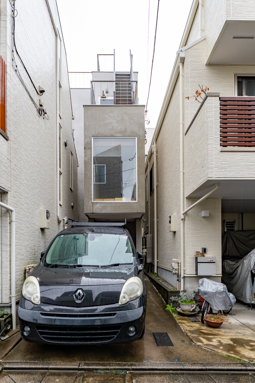 外観・駐車スペース